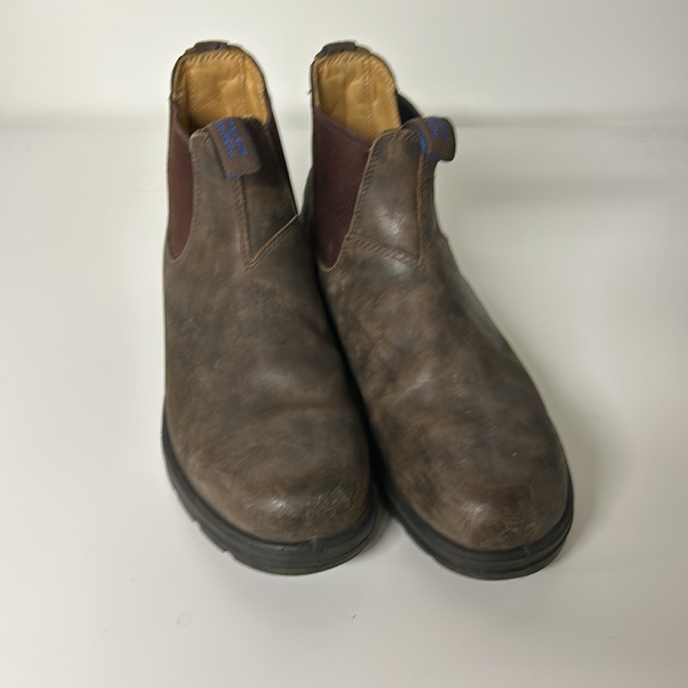 Men’s Thermal/Thinsulate Blundstone Chelsea boots. US size 10.5. UK/AU size 9.5.